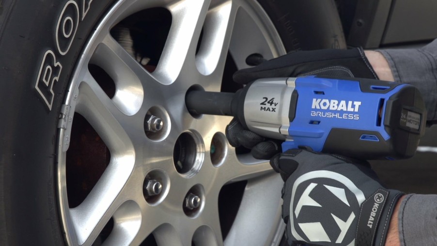 Power Tools * | Best Deal Kobalt Impact Wrenches 24-Volt Max Variable Speed Brushless 1/2-In Drive Cordless Impact Wrench (1-Battery Included)